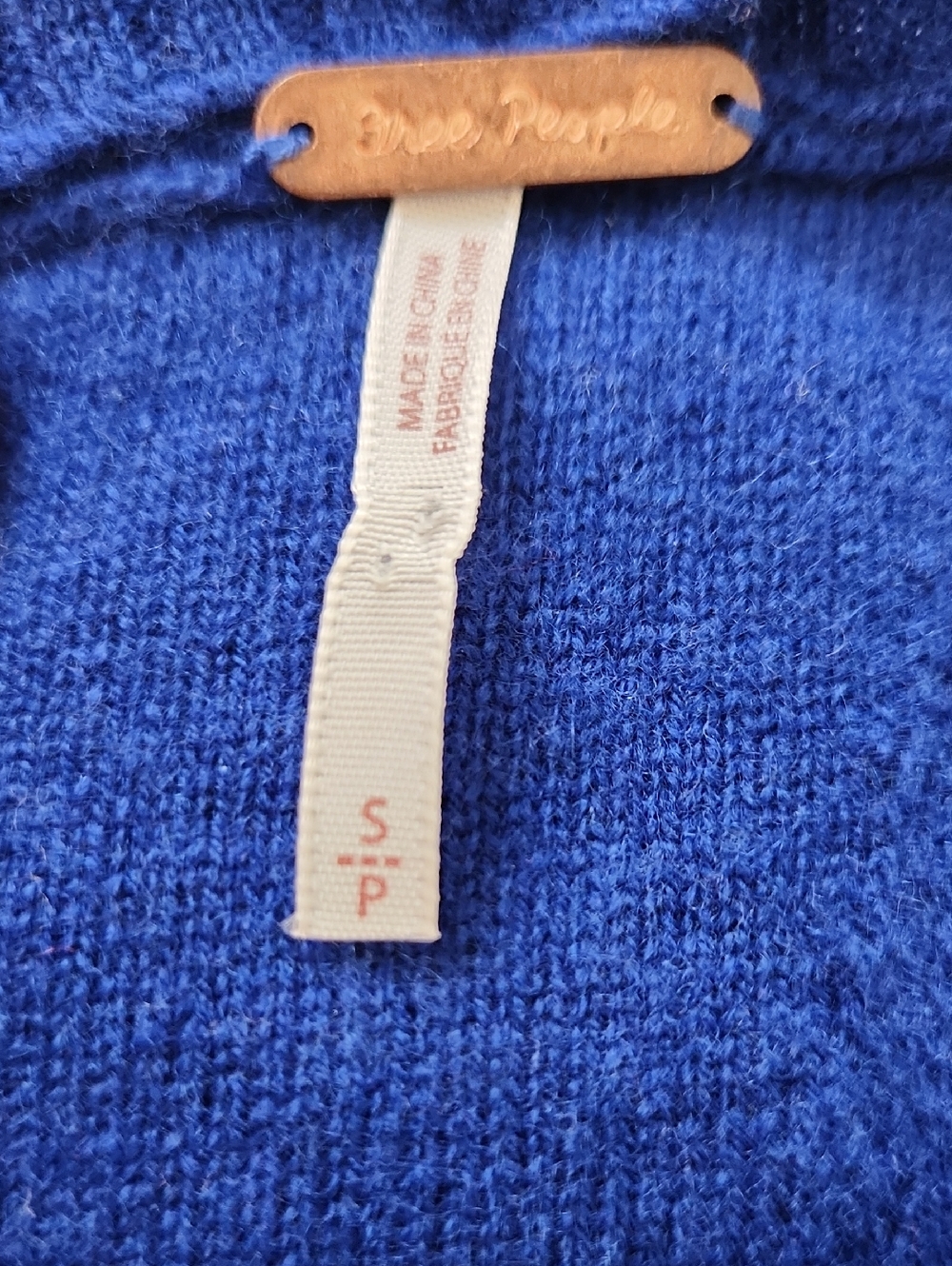 Free People NEW 100% Soft Wool & Cashmere Blue Knit Sleeveless Sweater Vest - Picture 6 of 6